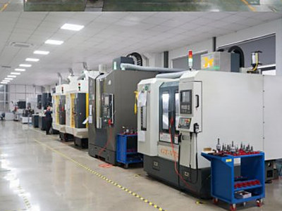 CNC machining centre with vertical machining centres
